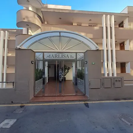 And The Ocean Appartement *