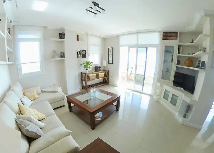 And The Ocean Apartman *