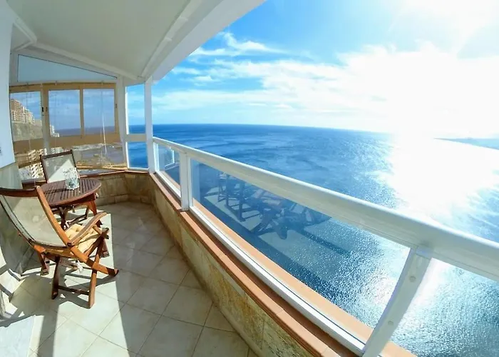 And The Ocean Apartman