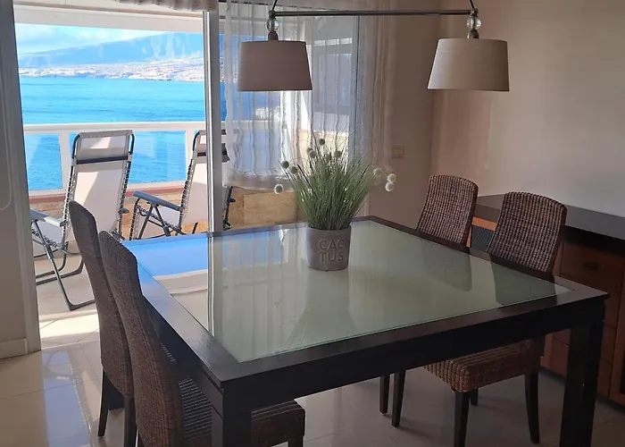 Apartman And The Ocean