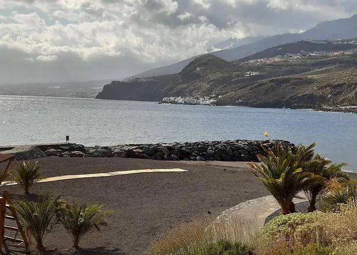 And The Ocean * Tabaiba