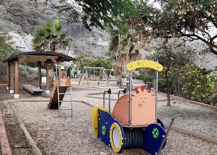 Apartman And The Ocean